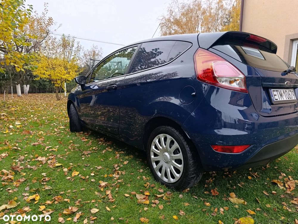 Ford Fiesta 1.5 TDCi Ambiente - 3