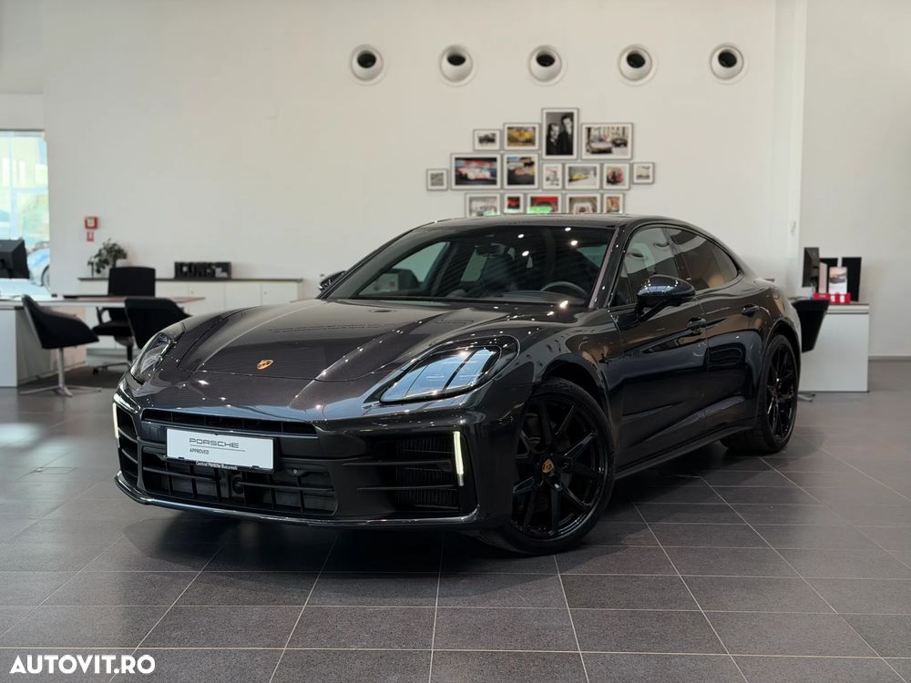 Porsche Panamera 4 E-Hybrid - 1