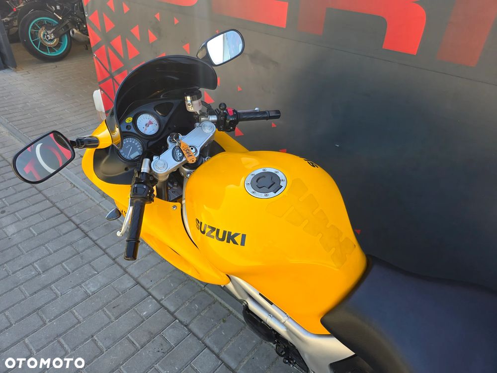Suzuki SV - 29