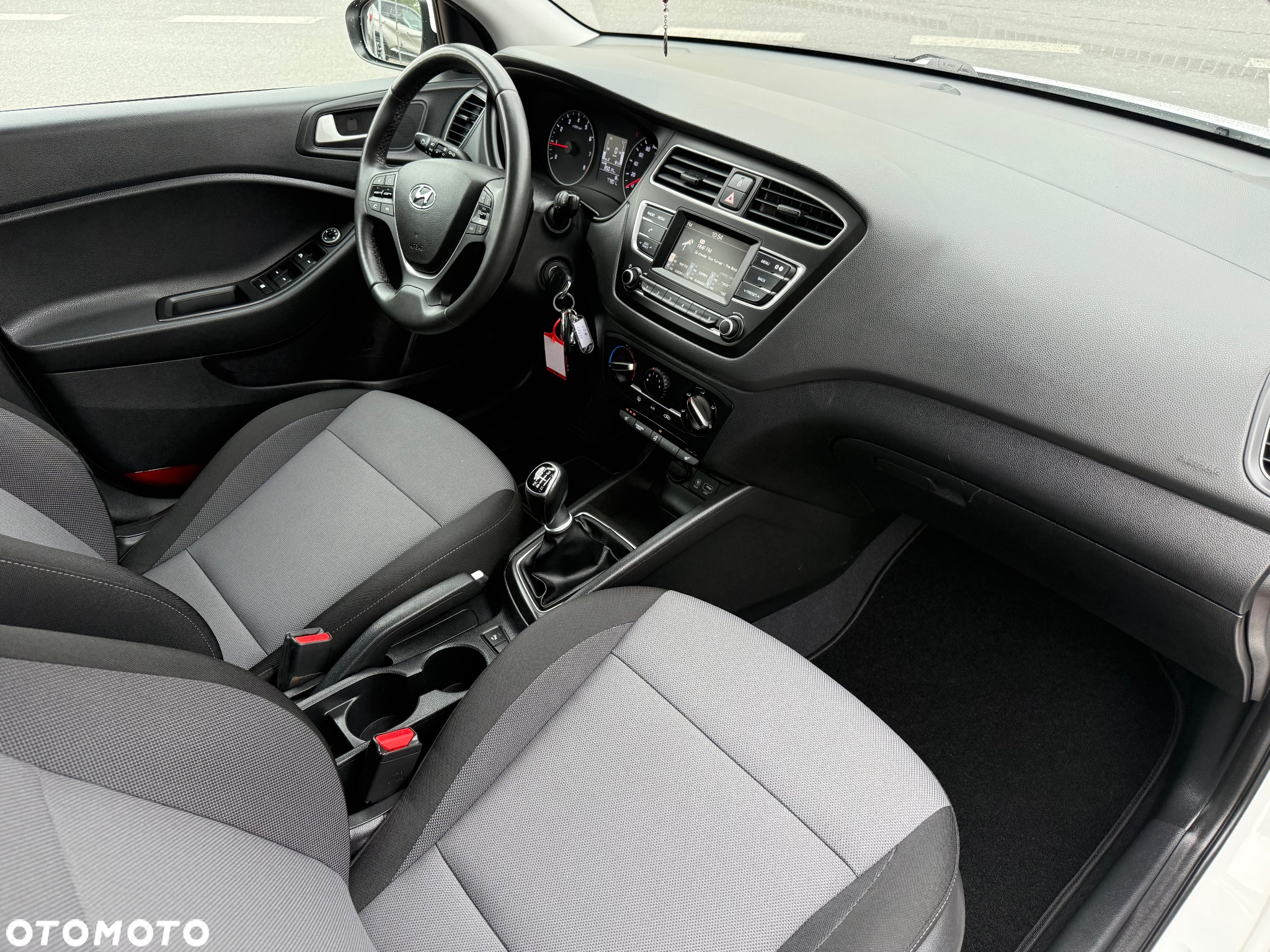 Hyundai i20 blue 1.4 Active Select - 9