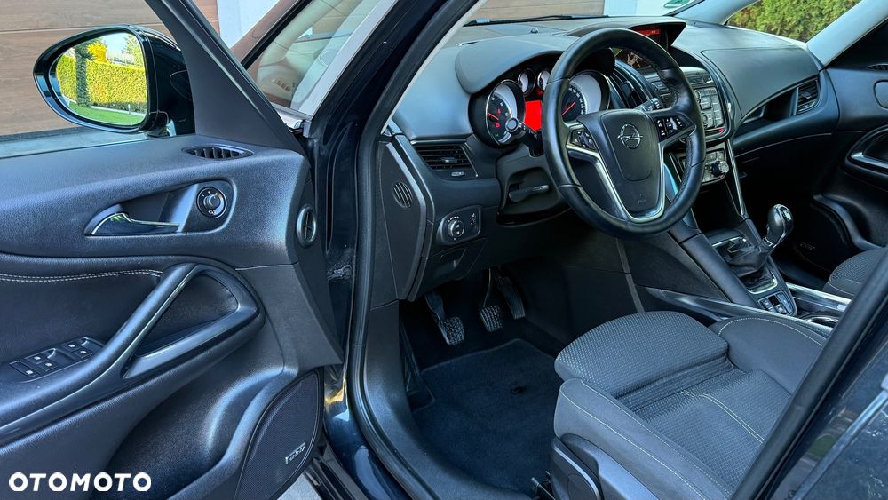 Opel Zafira - 9