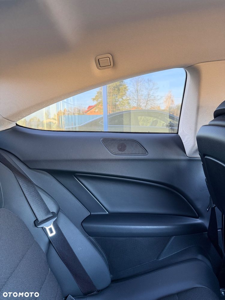 Mercedes-Benz Klasa C 180 Coupe BlueEFFICIENCY - 39