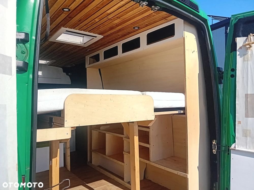 Iveco Daily Kamper - 11