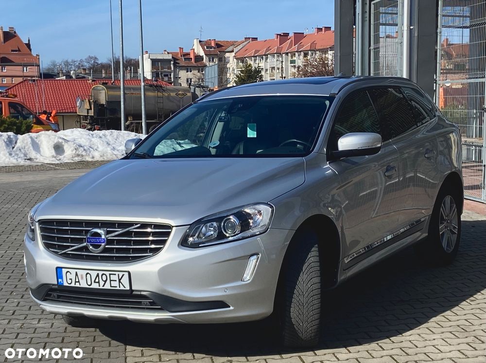 Volvo XC 60 T5 AWD Geartronic Inscription - 4