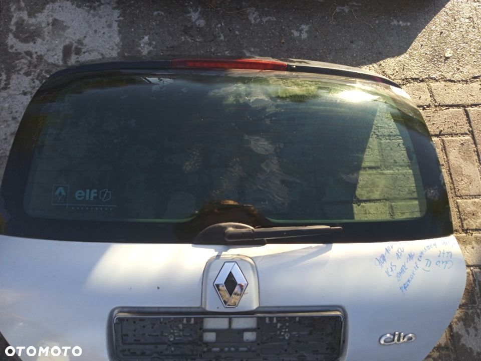 PRZYCISK ZE ZNACZKIEM RENAULT CLIO II LIFT - 1