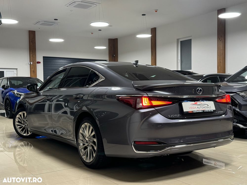 Lexus Seria ES 300h Business Edition - 4