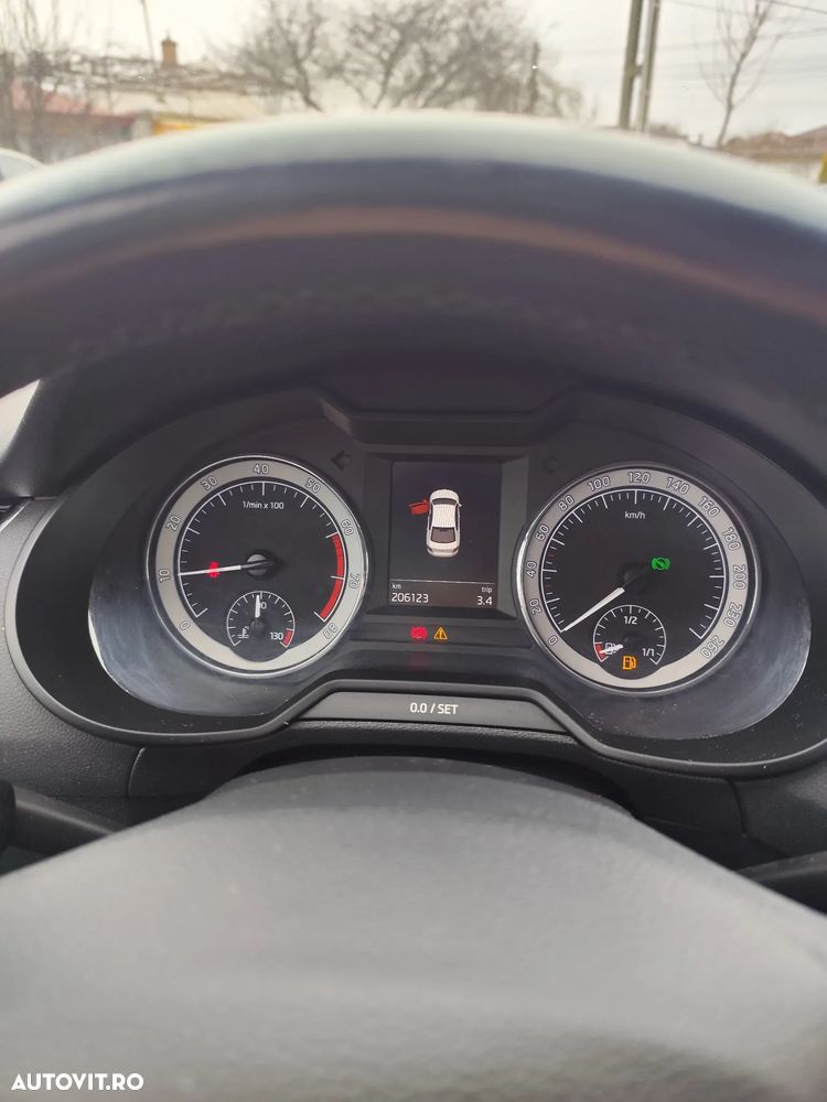Skoda Octavia 1.0 TSI e-TEC DSG Style - 9