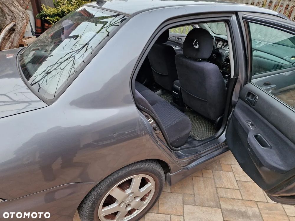 Mitsubishi Lancer 1.6 Invite - 7