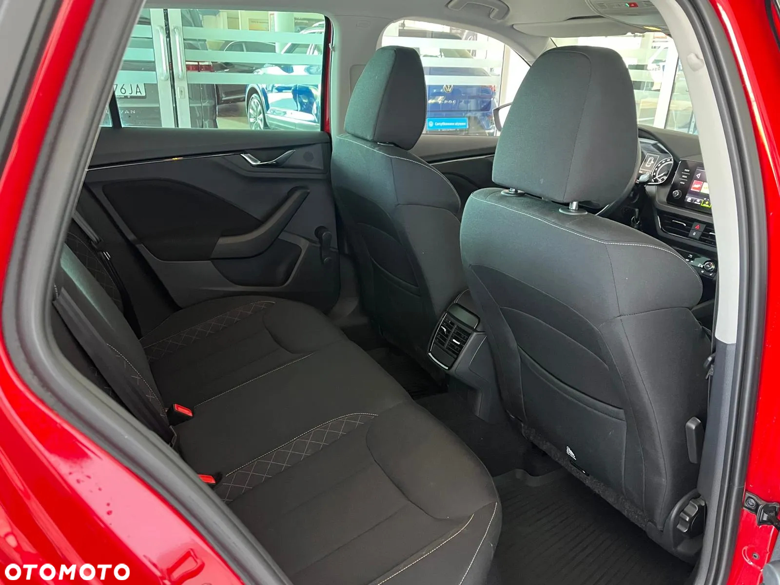 Skoda Kamiq 1.0 TSI Ambition DSG - 34