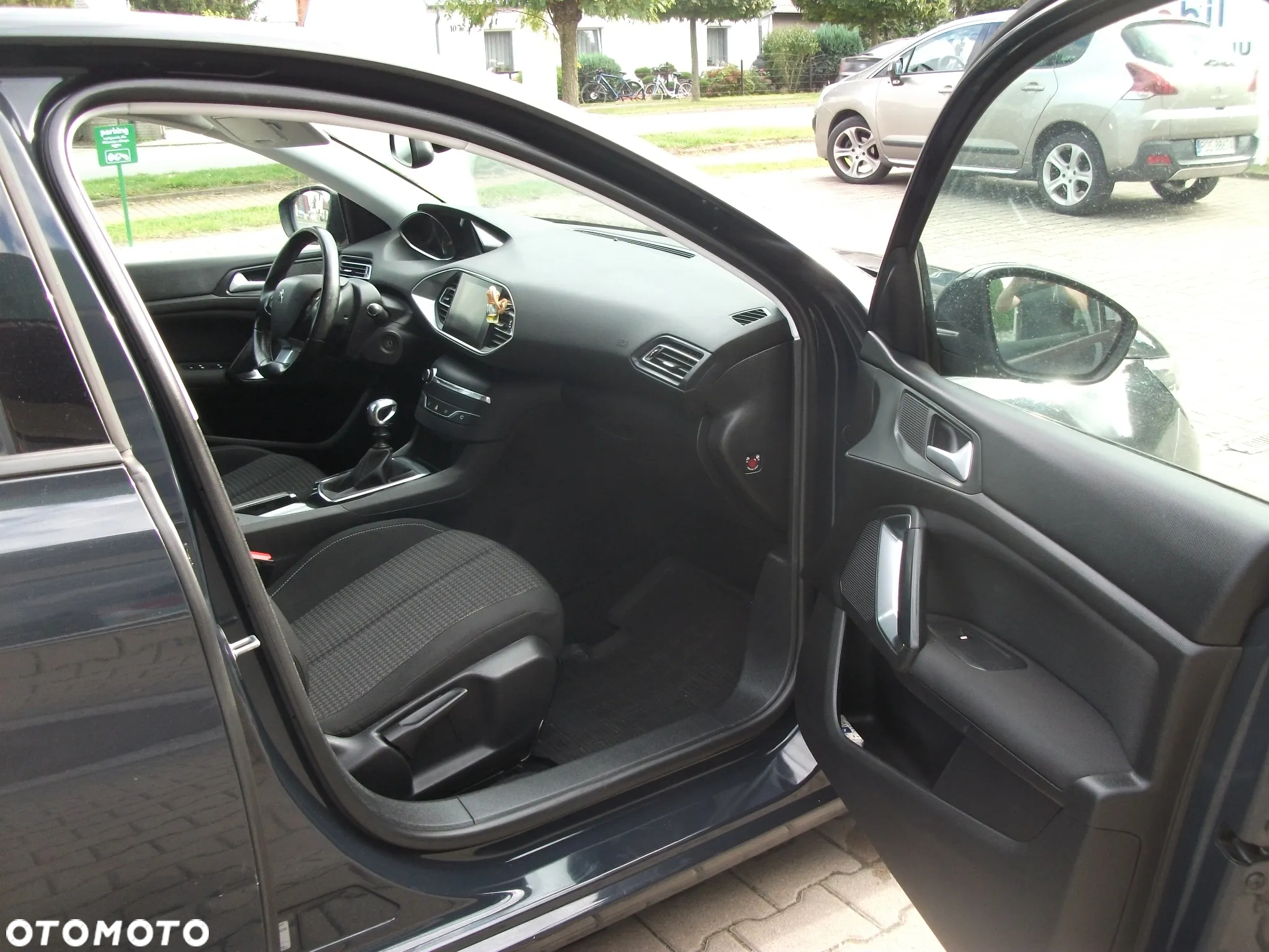 Peugeot 308 BlueHDi FAP 100 Stop & Start Active - 19