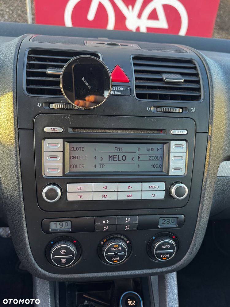 Volkswagen Golf 1.9 TDI Comfortline - 5