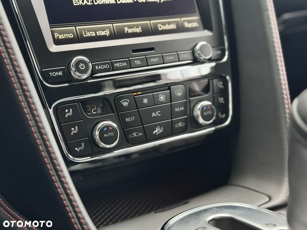Bentley Continental GT V8 - 37