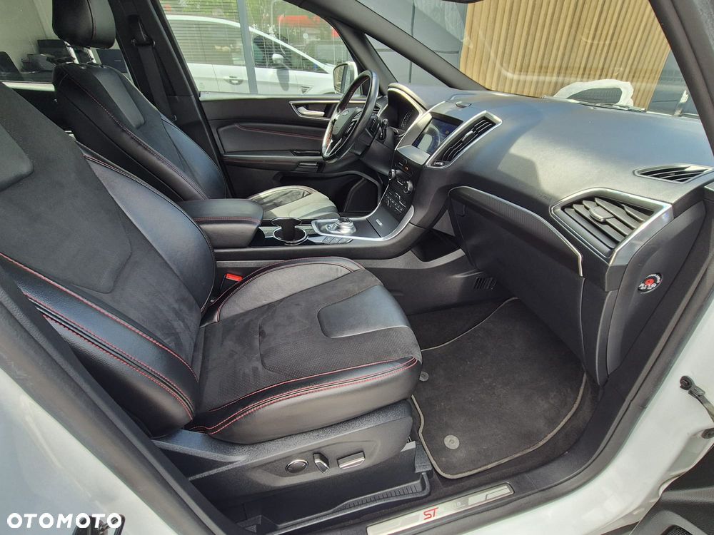 Ford S-Max 2.0 EcoBlue ST-Line - 32