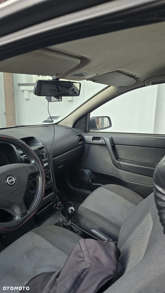 Opel Astra - 5