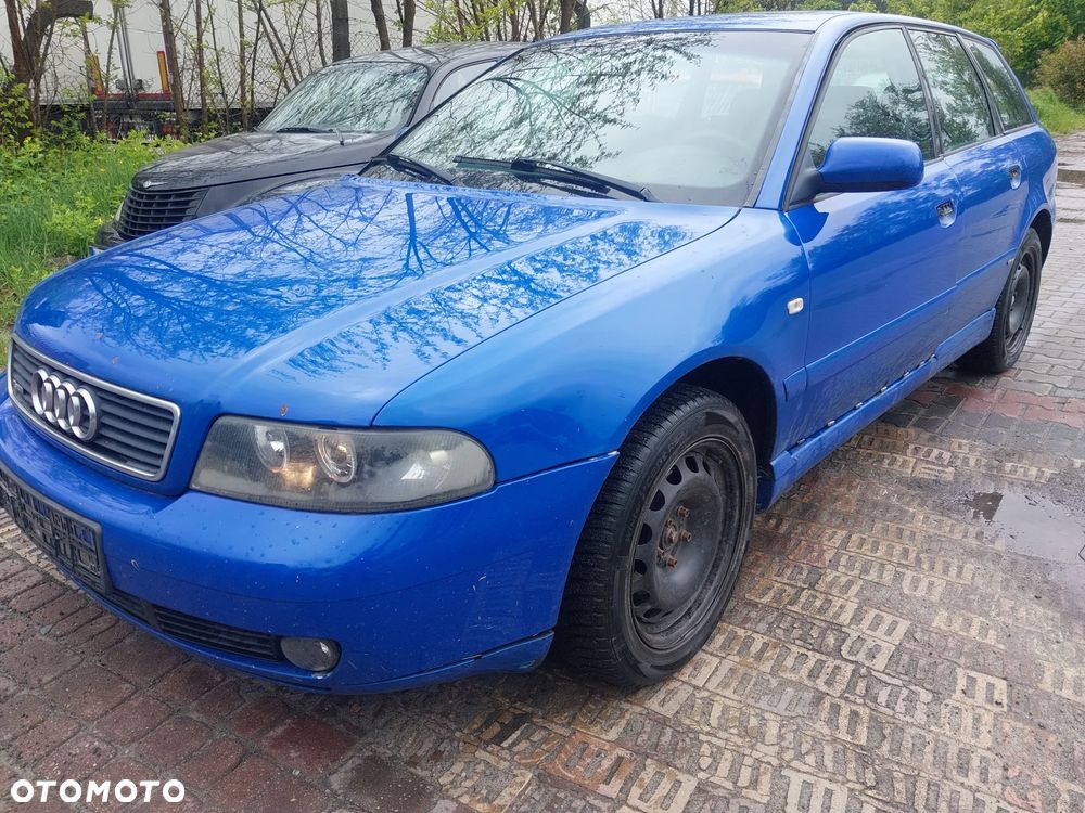 Audi A4 B5 FL Lift Avant Kombi silnik 1.8 AVV 125 KM skrzynia biegów DWA maska zderzak klapa drzwi lusterko błotnik spojler LZ5M blenda mikrostyk szyba felgi pompa sprężarka klimatyzacji przewód panel mechanizm sterownik S4 panel klimatyzacji grzane fotele tłumik sonda kolektor bagażnik hak holowniczy tunel środkowy konsola CAŁY NA CZĘŚCI WSZYSTKIE CZĘŚCI