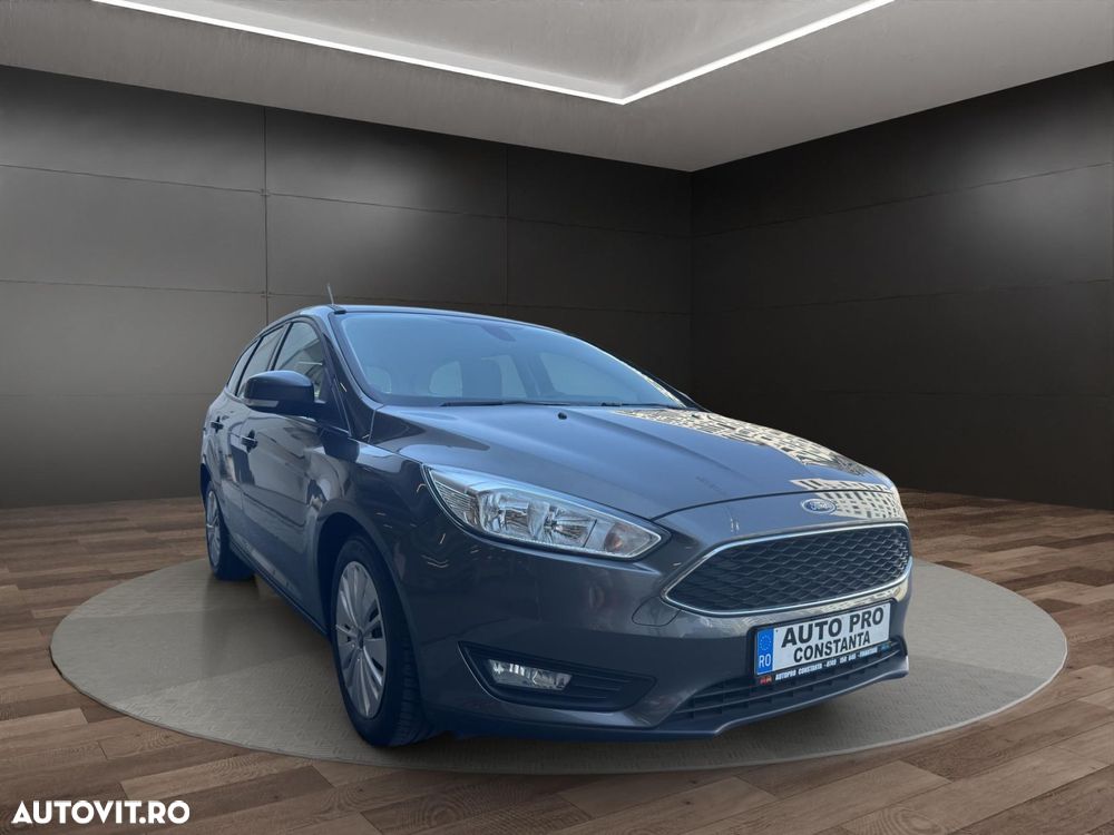 Ford Focus 1.0 EcoBoost Start-Stopp-System Business Edition - 2