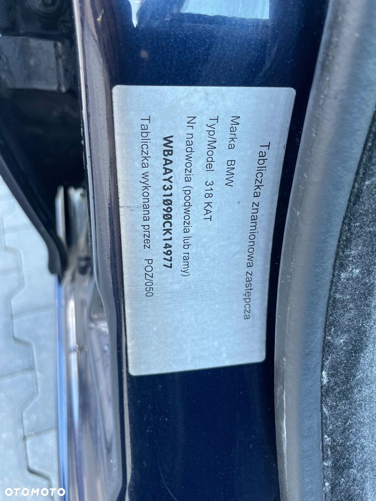 BMW Seria 3 316i - 10