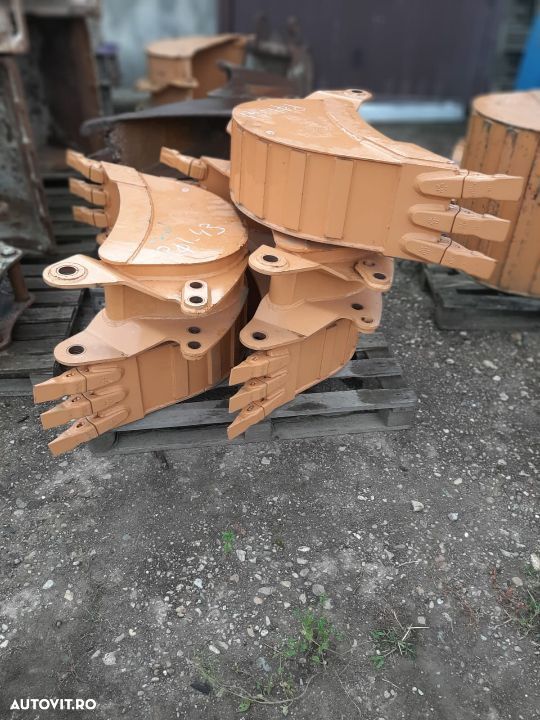 Cupe originale buldoexcavator CASE - 1