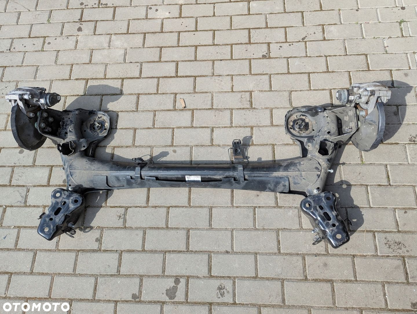 Citroen C4 X C4X 2020-2025 1.2 PureTech Oś tylna belka zawieszenia - 2