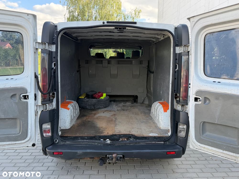 Opel VIVARO - 11