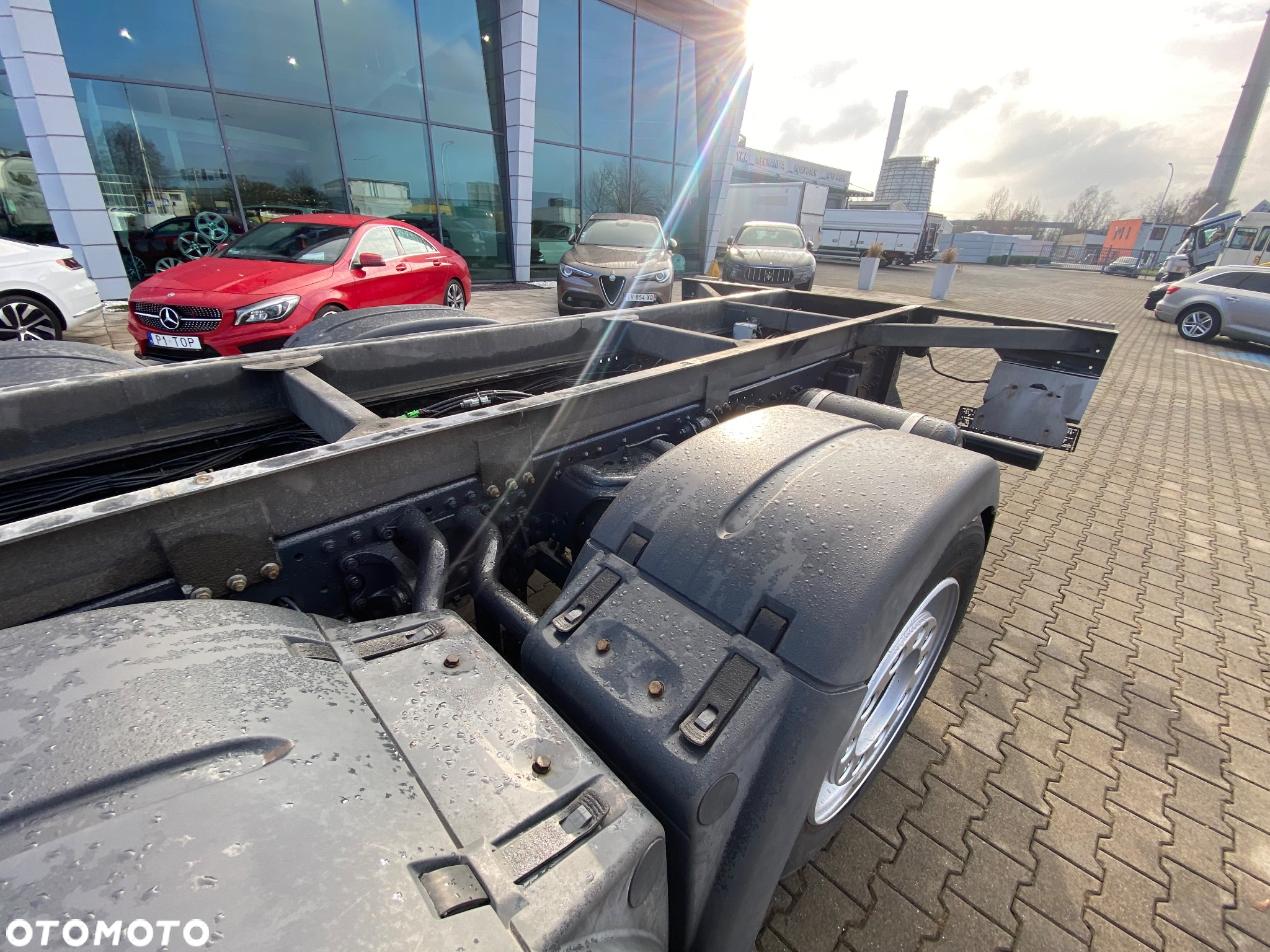 MAN TGX 26.500 / 6X2 / SERWIS na 496TKM /Stan IDEAŁ/E6/ BDF RAMA /6X2/ 3 OŚ SKRĘTNA + PODNOSZONA /SYPIALKA - 15