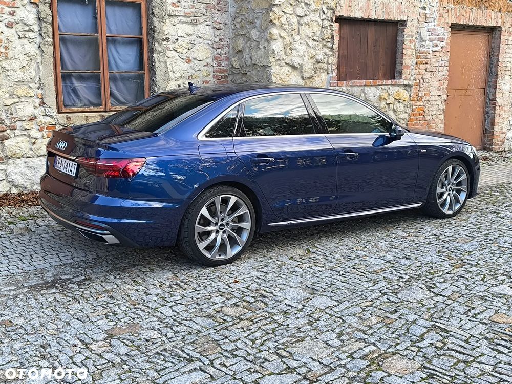 Audi A4 - 5