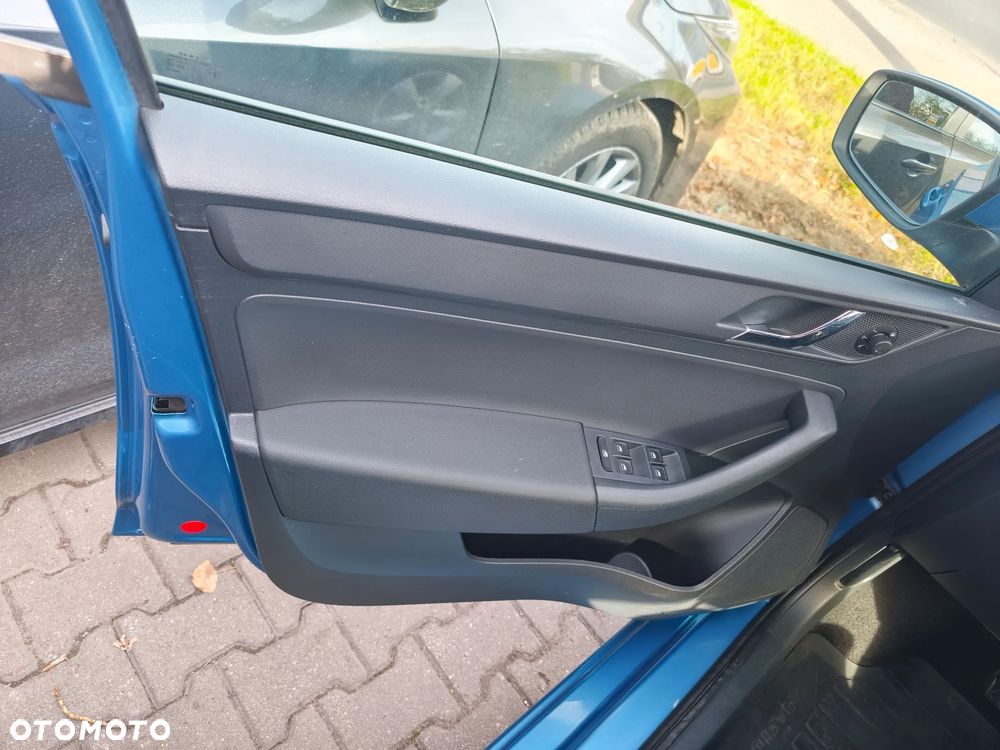 Skoda RAPID - 11