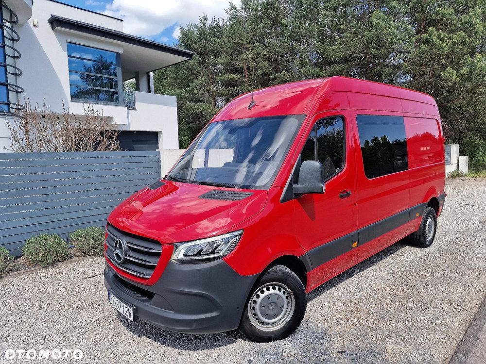 Mercedes-Benz Sprinter - 1