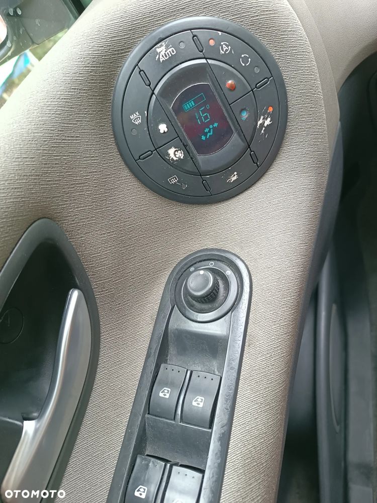 Renault Grand Espace 2.0 Dynamique - 10