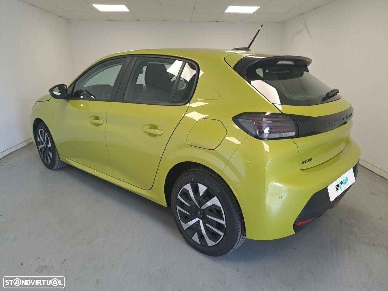 Peugeot 208 1.2 PureTech Active - 5