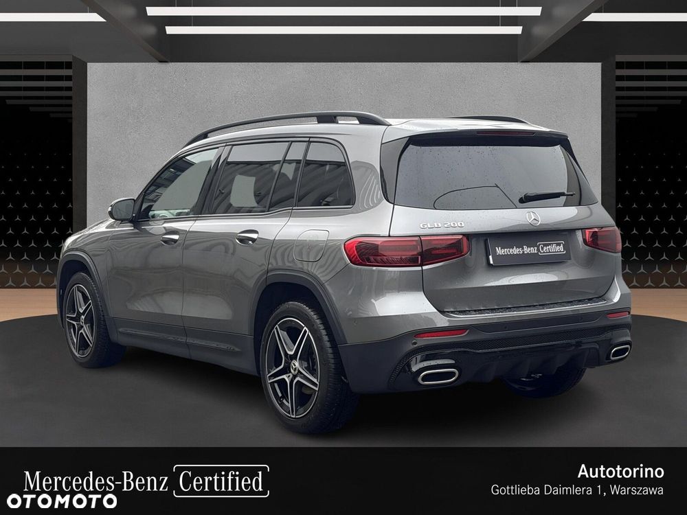 Mercedes-Benz GLB - 3