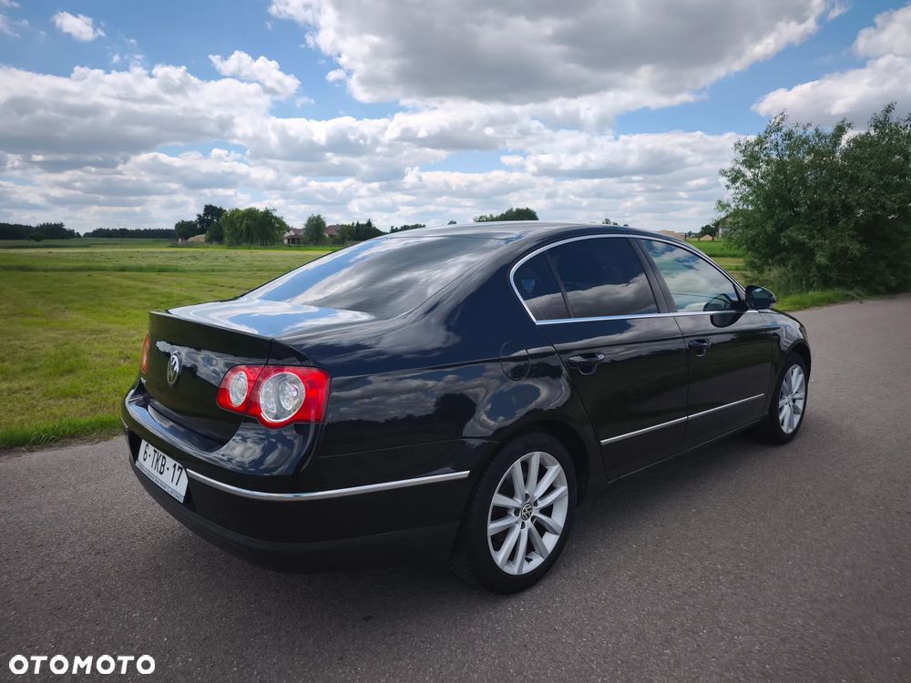 Volkswagen Passat 1.6 Trendline - 11