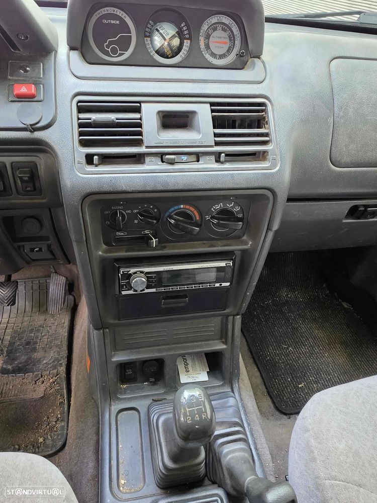 Mitsubishi Pajero 2.8 TD GLS Longo ABS - 12