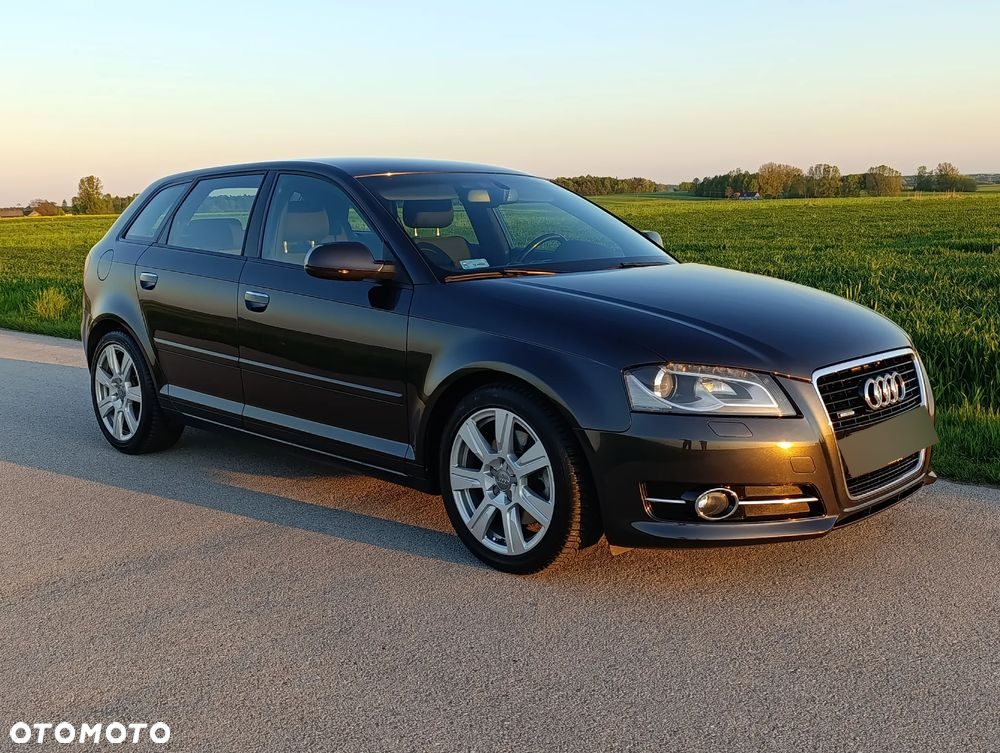 Audi A3 2.0 TDI Sportback DPF quattro Attraction - 12