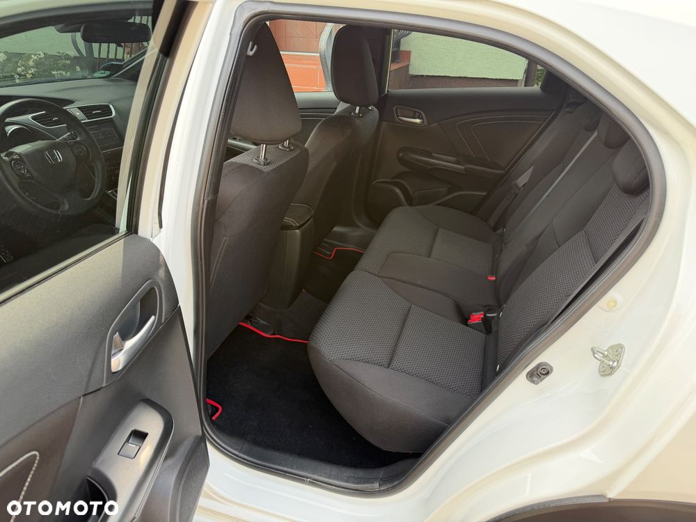 Honda Civic 1.8 i-VTEC Sport Black Edition - 26