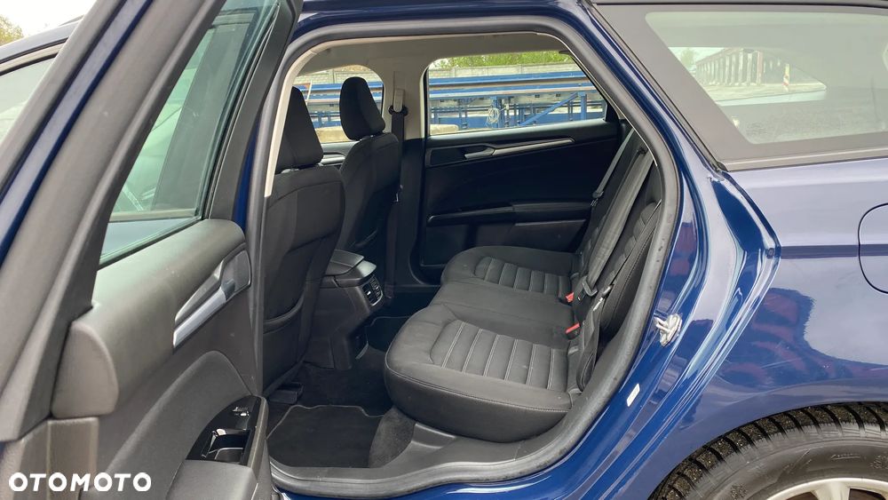 Ford Mondeo 2.0 TDCi Allrad Business Edition - 15