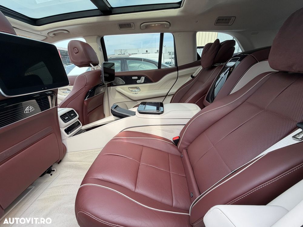 Mercedes-Benz GLS Maybach 600 4Matic 9G-TRONIC Premium Plus - 11