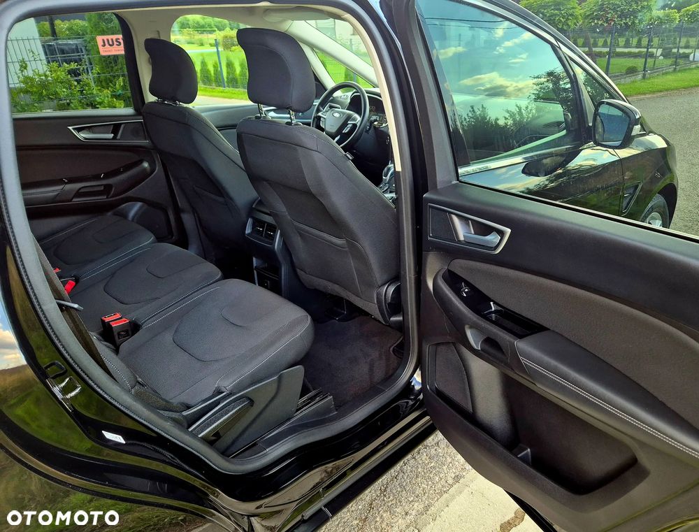 Ford S-Max - 26