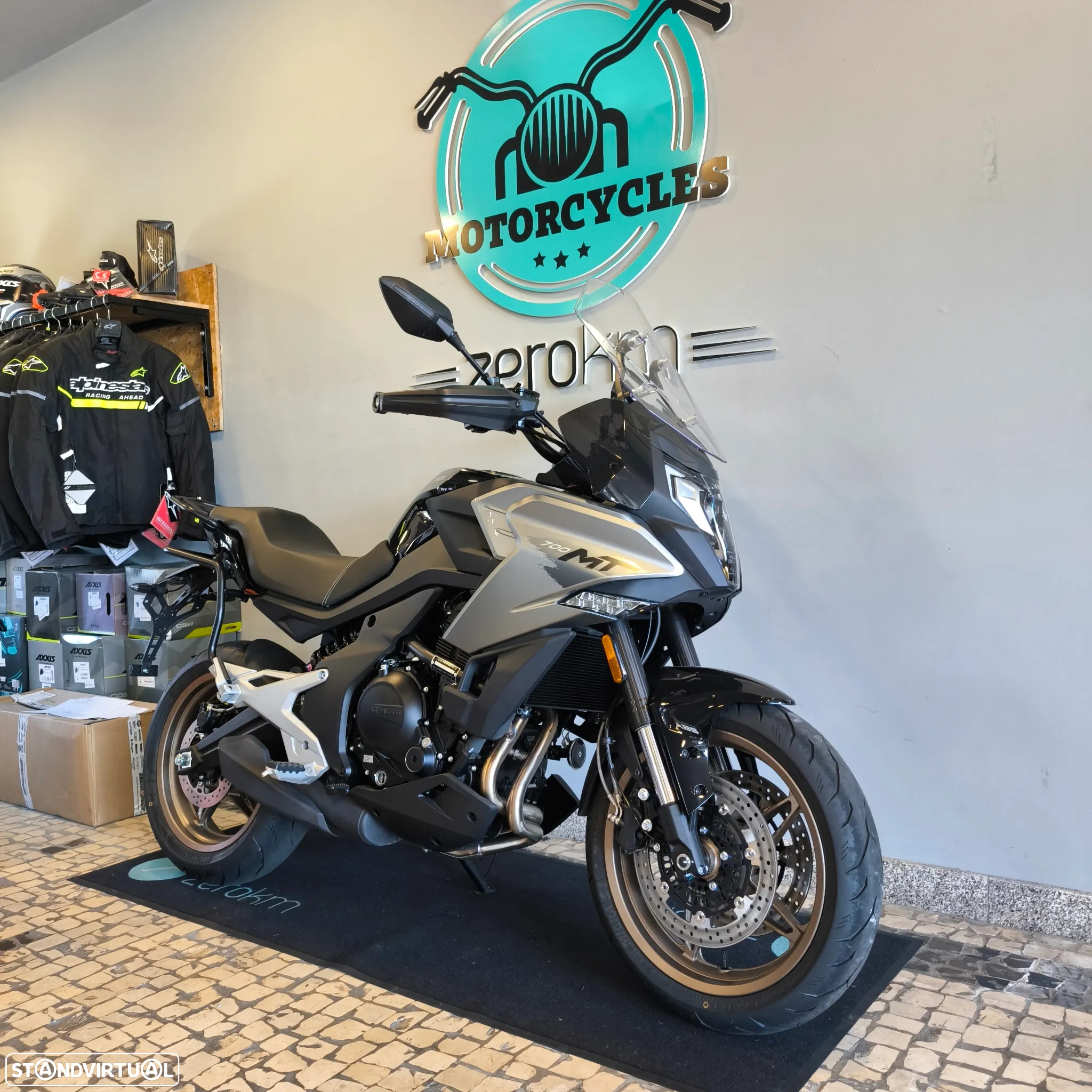 CF Moto 700MT - 2