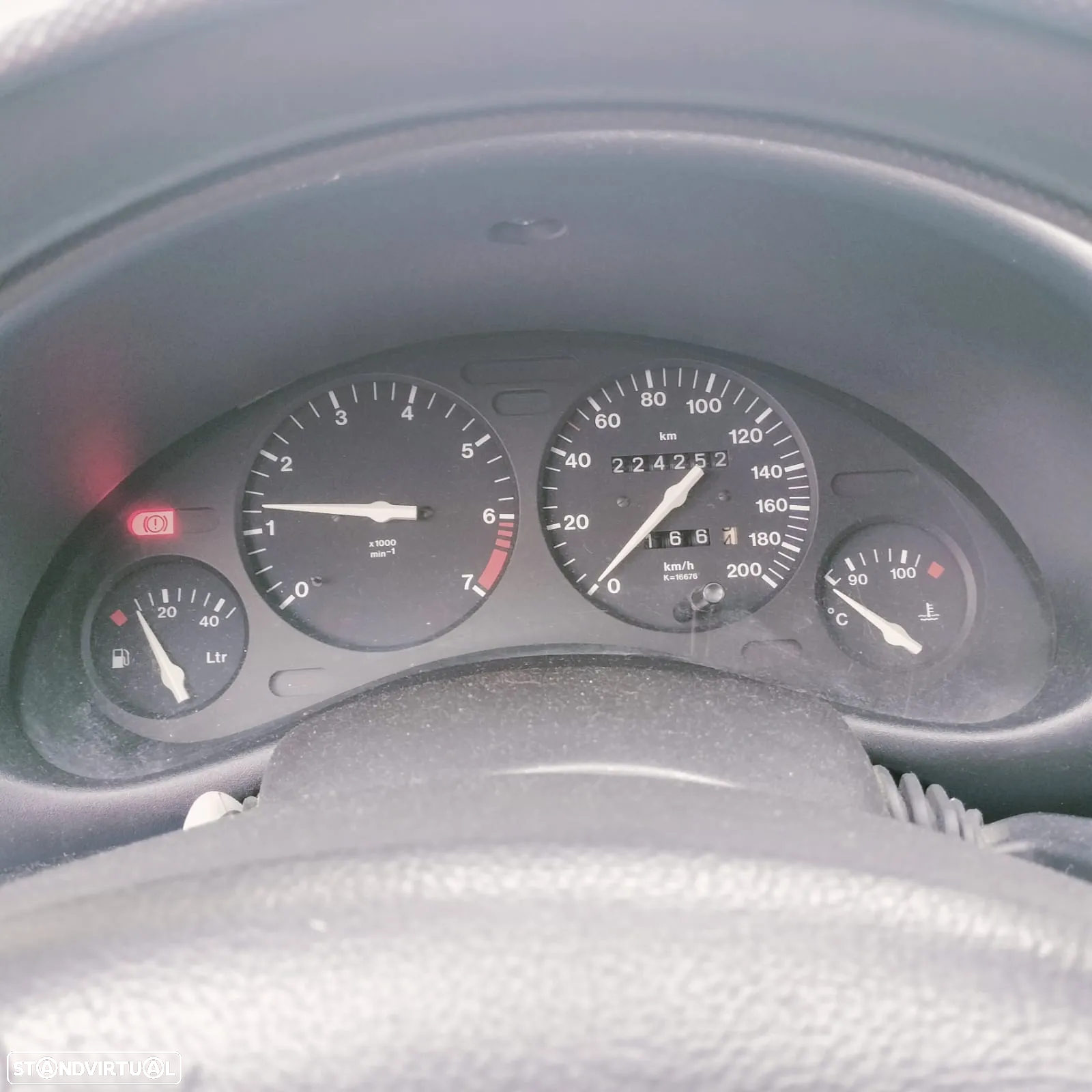 Opel Corsa 1.2 16V Sport - 9