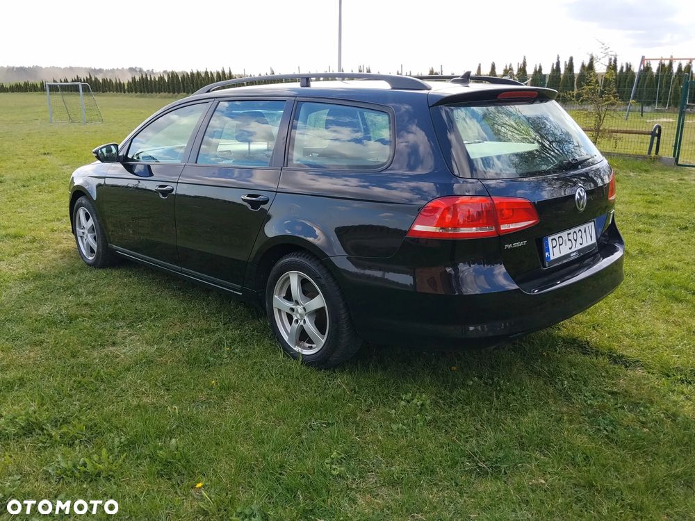 Volkswagen Passat 1.6 TDI Trendline - 9