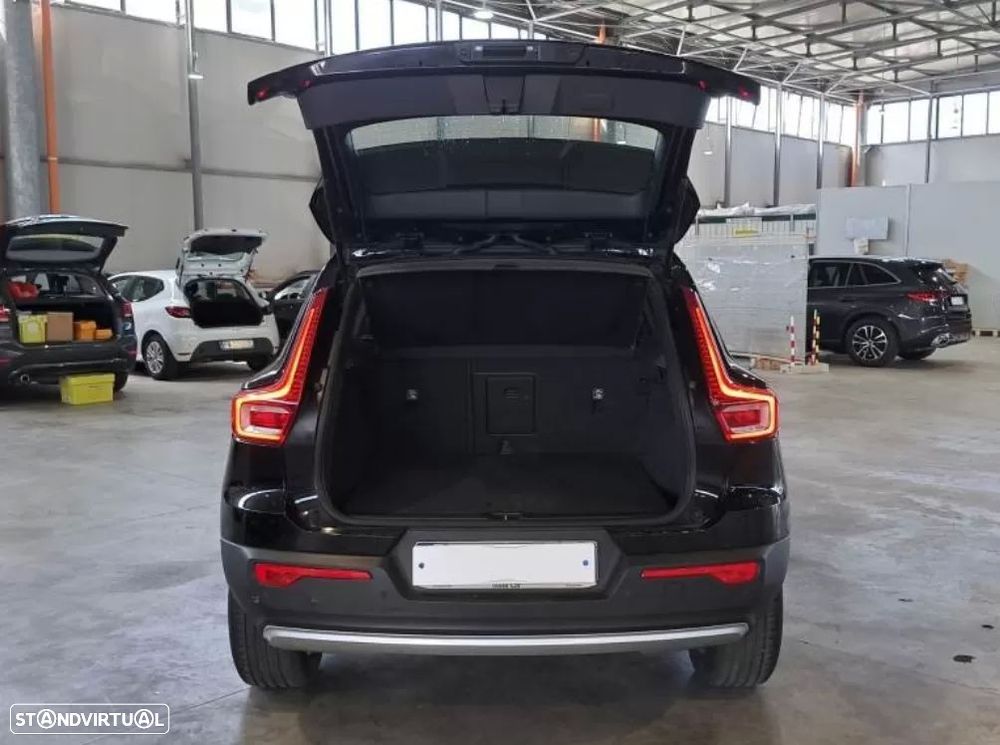 Volvo XC 40 - 4