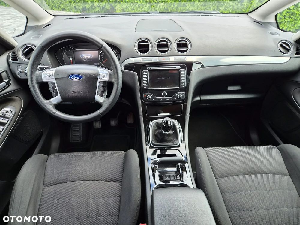 Ford S-Max 2.0 TDCi DPF Titanium - 14
