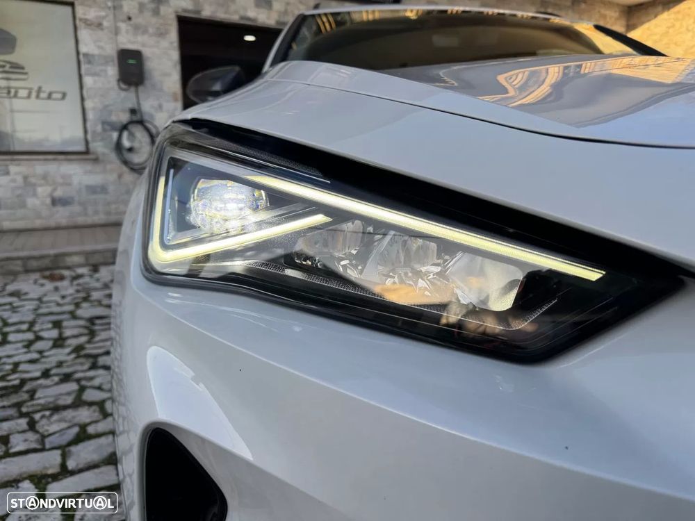 Cupra Formentor 1.4 e-Hybrid DSG - 26