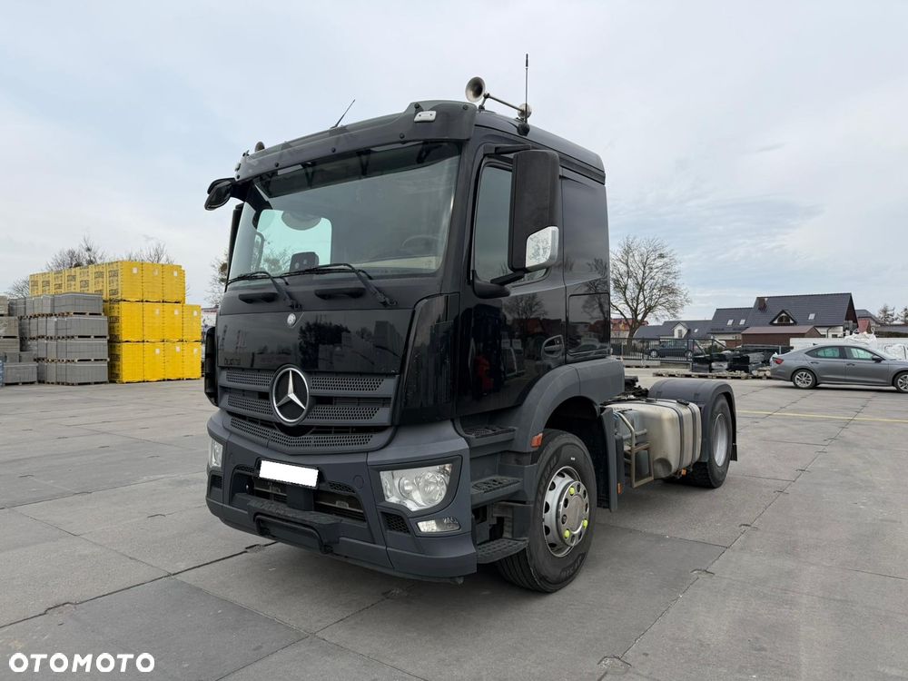 Mercedes-Benz Actros - 1