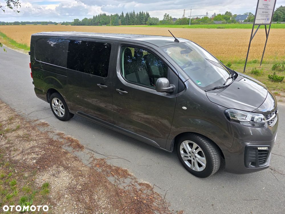 Opel Vivaro - 34