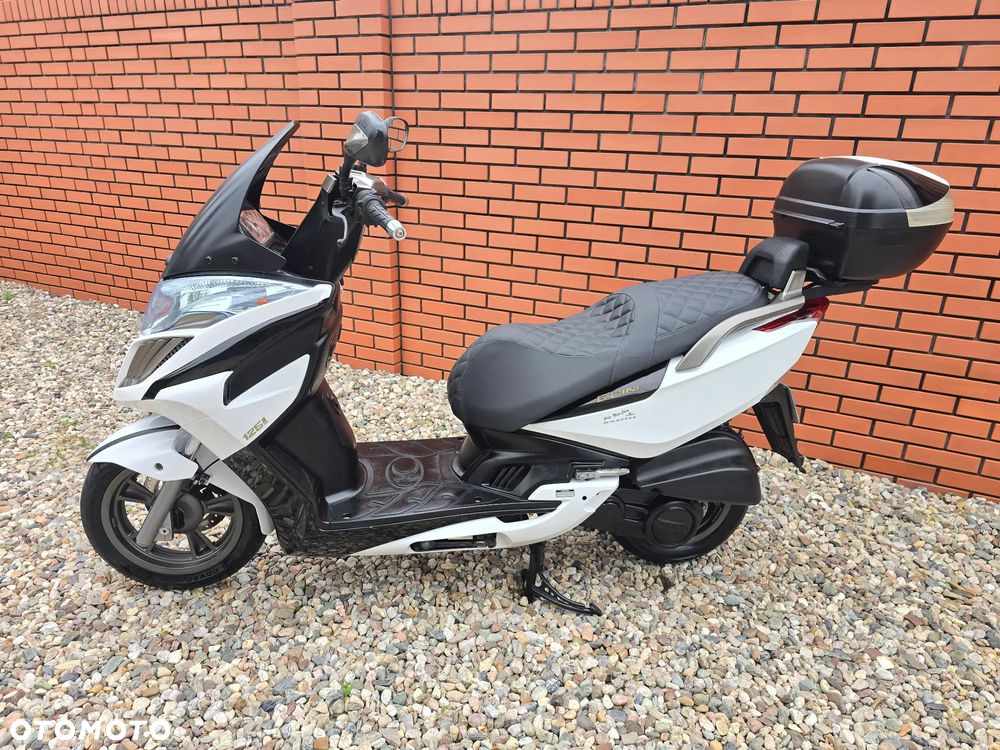 Kymco Downtown - 4