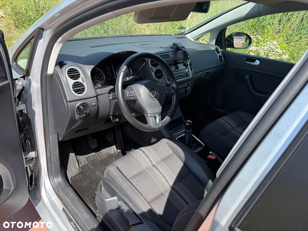 Volkswagen Golf 1.4 TSI MATCH - 9