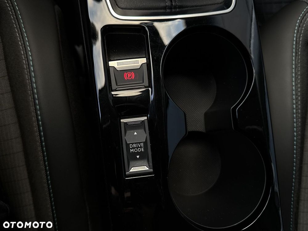 Peugeot 208 1.2 PureTech Allure S&S - 20