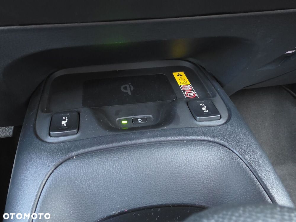 Toyota Corolla - 17
